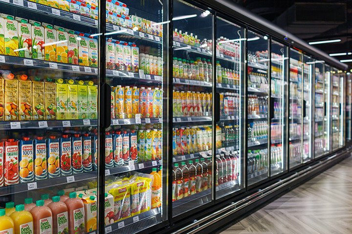 Walk-in Refrigerators with Electrically Heated Glass Door